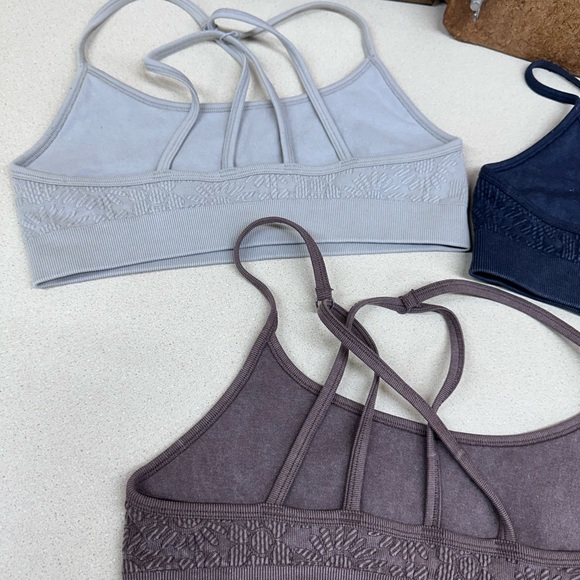 Women’s Sports Bra Lot of 3 Aerie Offline Size Medium Gray Brown Khaki - Picture 6 of 10